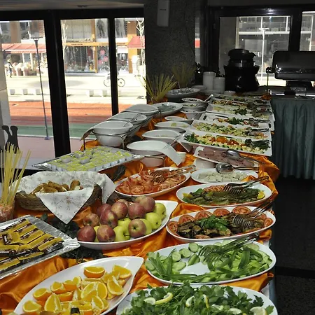 Kayalar Hotel 2*