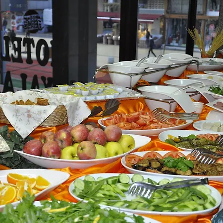 Kayalar Hotel 2*