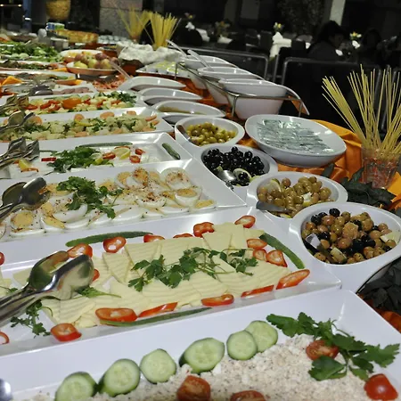 Hotel Kayalar 2*